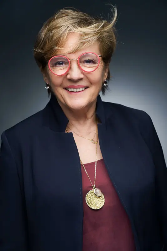 Portrait professionnel corporate en studio à Genève